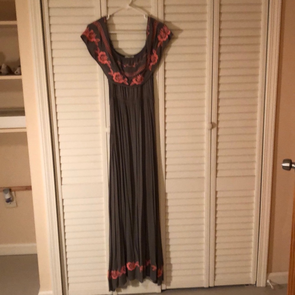 Off the shoulder maxi